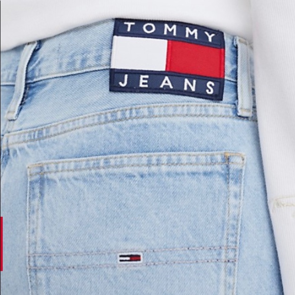 TOMMY HILFIGER JEAN SHORTS